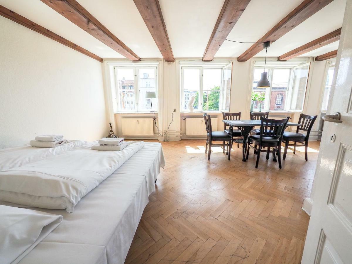 Authentic Copenhagen Apartment By Nyhavn Exterior photo